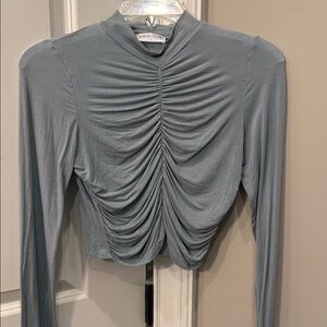 Vestique Women's Gathered Sage Green Long Sleeve Top Size small